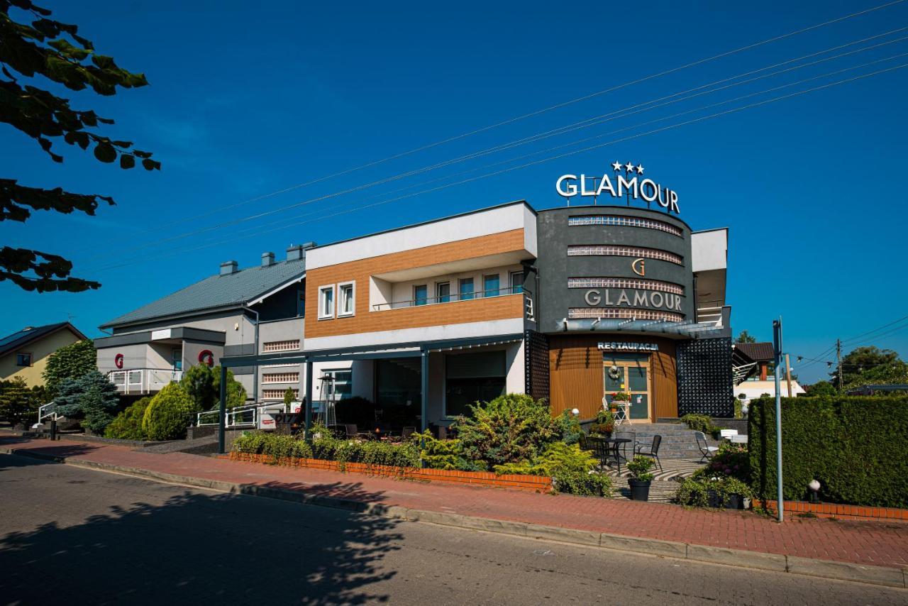 Glamour - Restaurant & Spa Przezmierowo Bagian luar foto